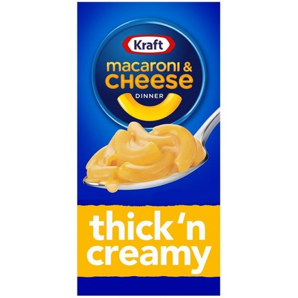 Un paquet bleu sur fond blanc avec au centre une cuillère de Mac&Cheese, en bas il est écrit « thick’n creamy » en jaune